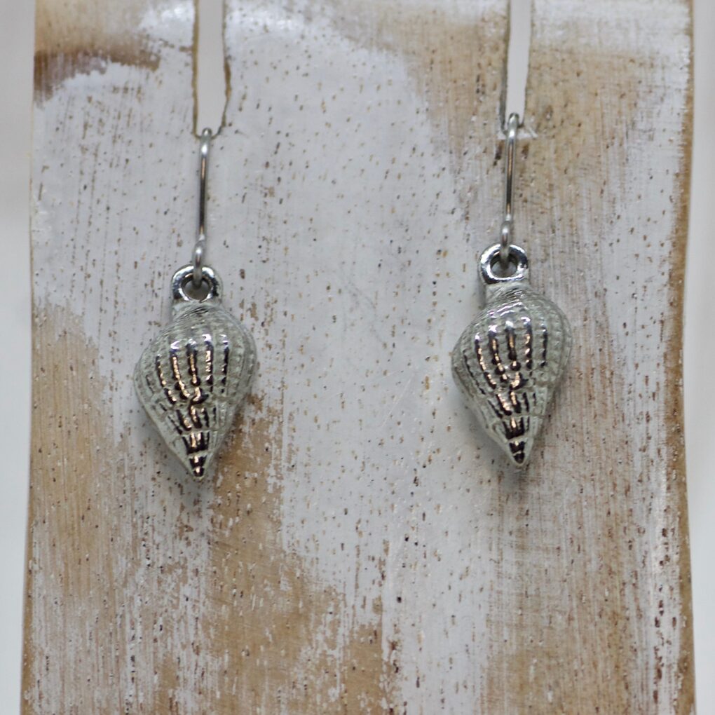 Whelk shell drop earrings 