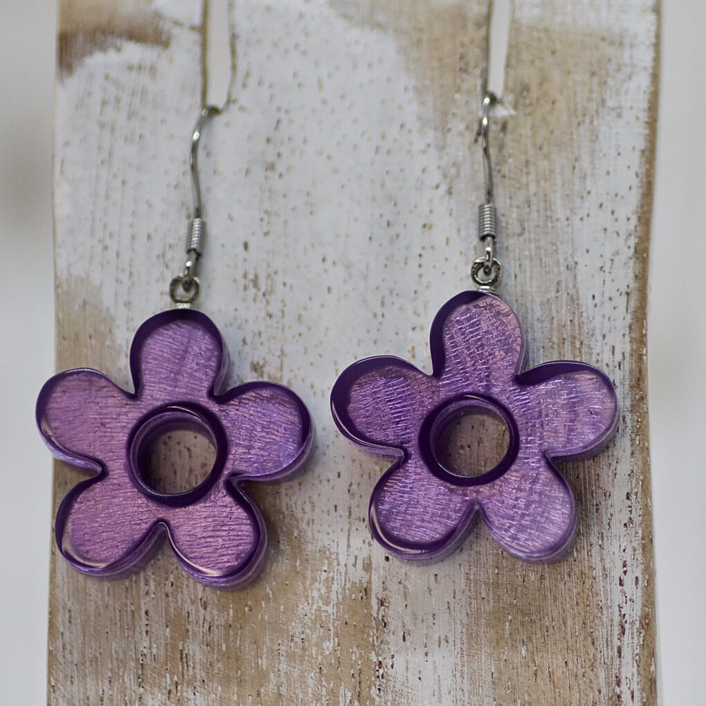 Shell Flower Earrings - Lilac