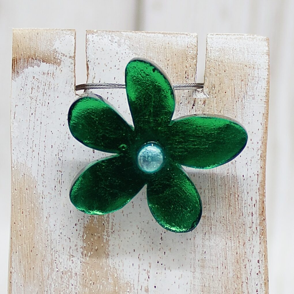 Small Flower Pendant - Emerald