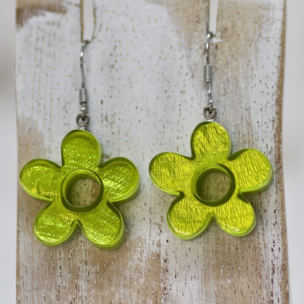 Shell Flower Earrings - Lime